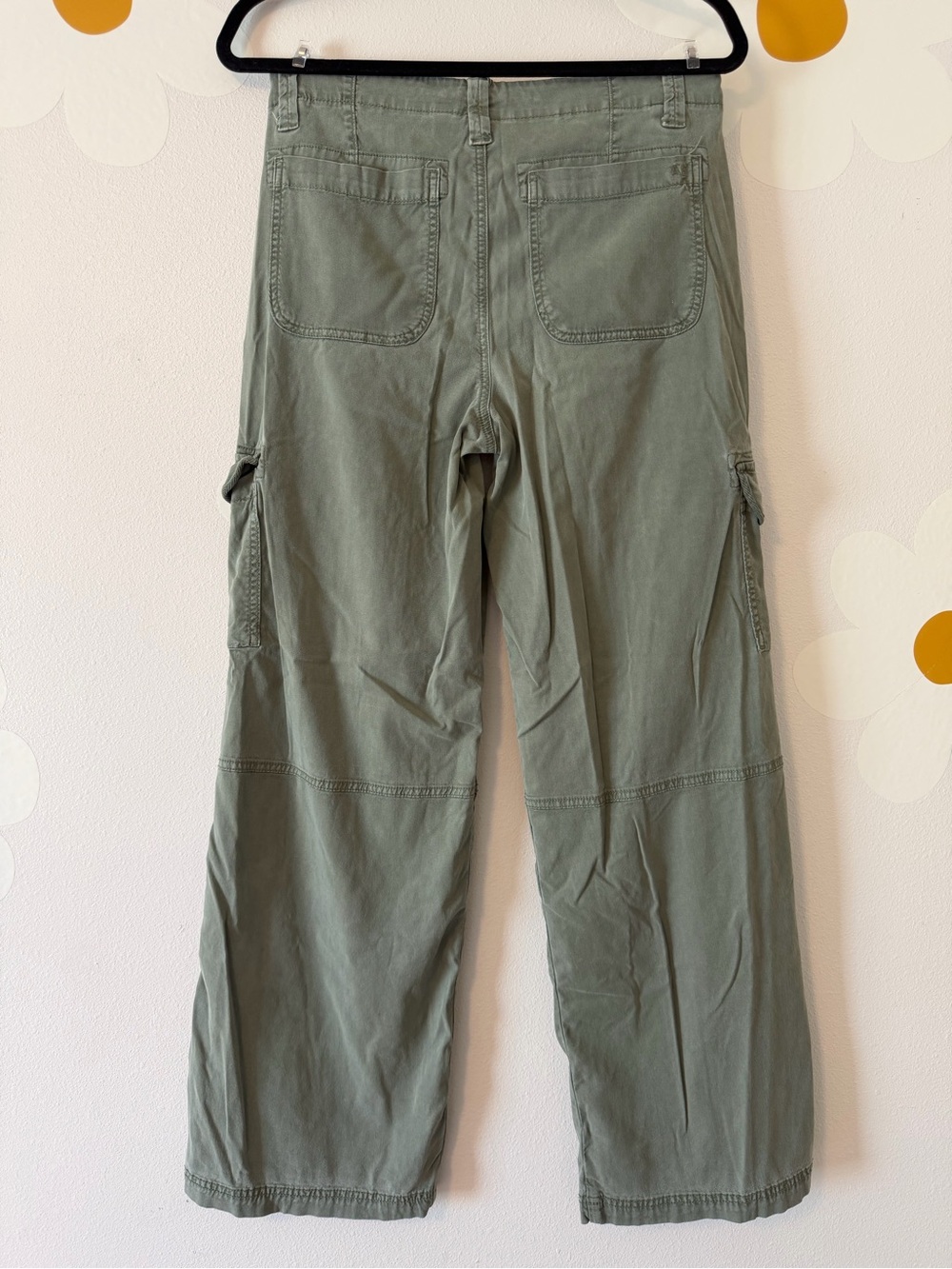 American Eagle Olive Green Super High Ruse Baggy Wide-Leg Cargo Pants - Picture 6 of 12
